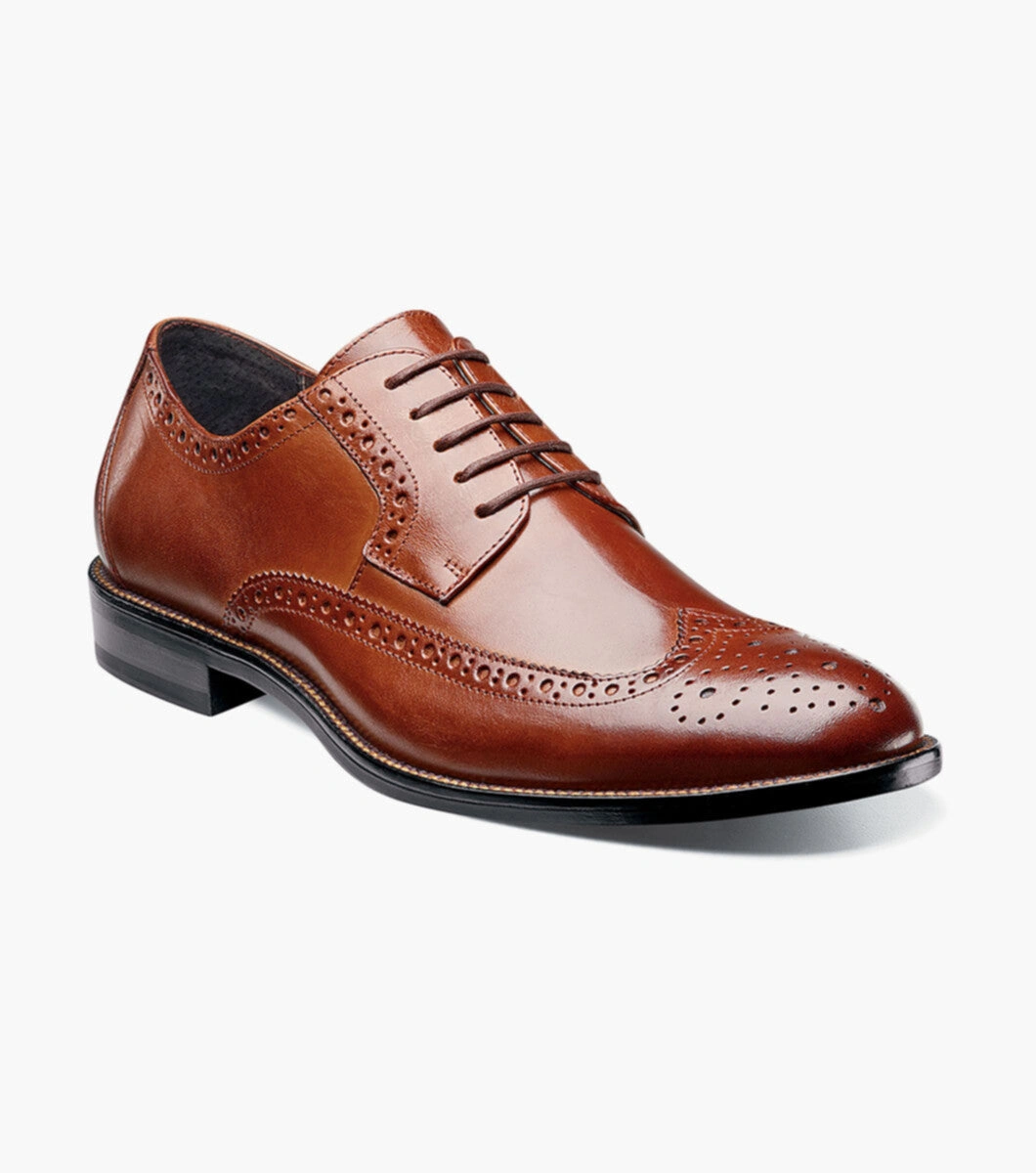 Stacy Adams Garrison Cognac: De Klassieke Wingtip Oxford die Je Moet Hebben! Elegante Look, Perfecte Pasvorm.